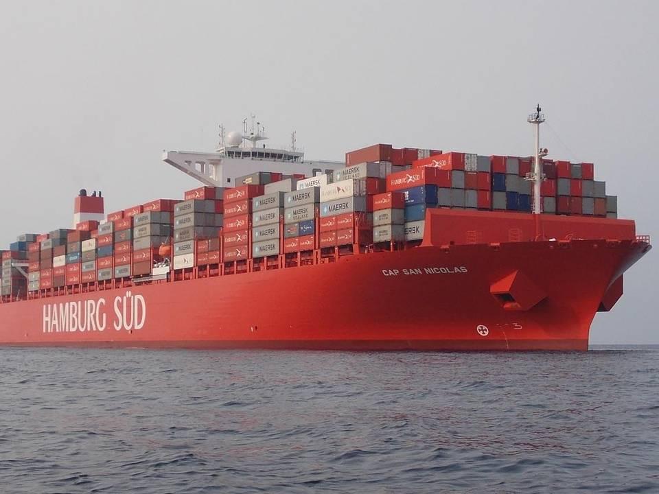 We are looking for 4E on Container Ship