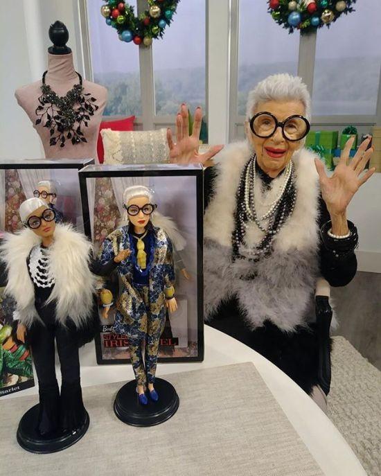 FWJ28/FWJ26 Barbie Collector Styled by Iris Apfel Doll MATTEL  - 1