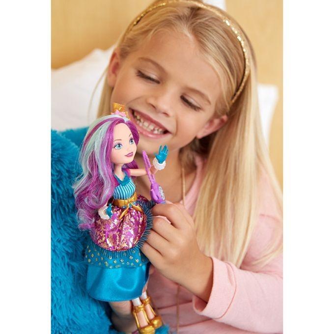 DVJ19 / DVJ17 Ever After High Madeline Hatter Powerful Princess Dolls