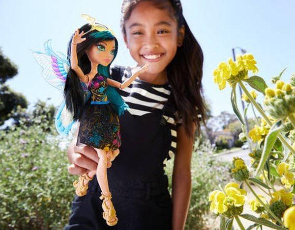 FCV54 / FCV51 Monster High Garden Ghouls Wings Cleo De Nile Doll for sale