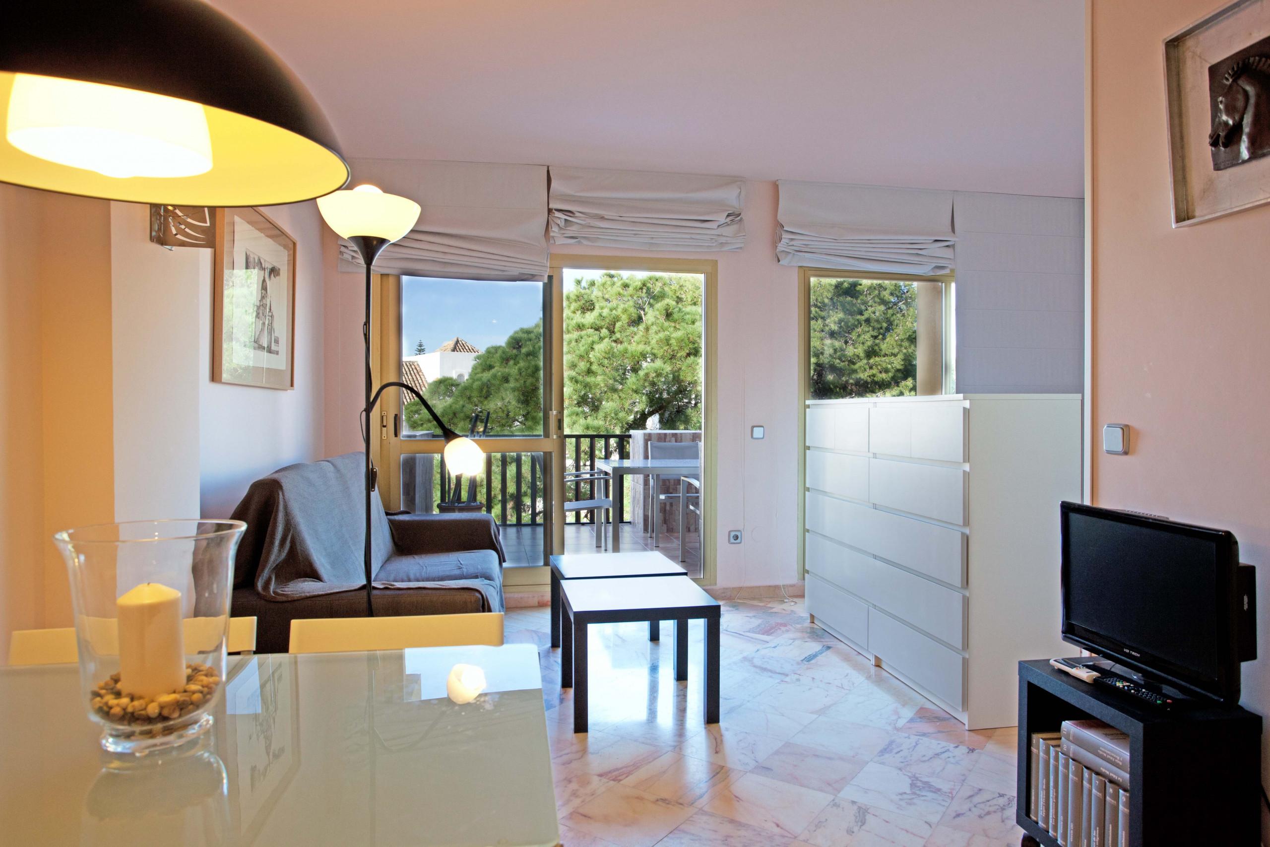 Long term rental San Joan Despi,Barcelona
 Apartment: 125 m2; has 2 bathrooms;
 kitchen;lounge;three - 1