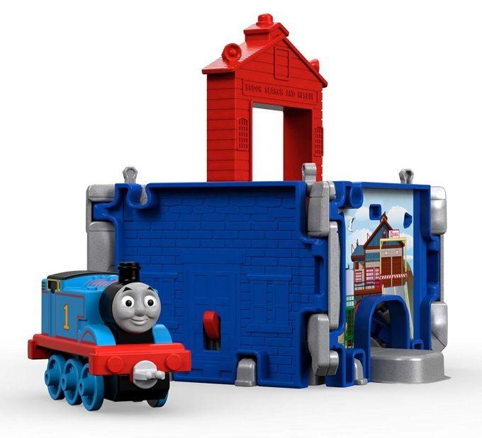 FBC52 / FBC51 Thomas Adventure Thomas Fold Up and Carry Playset MATTEL