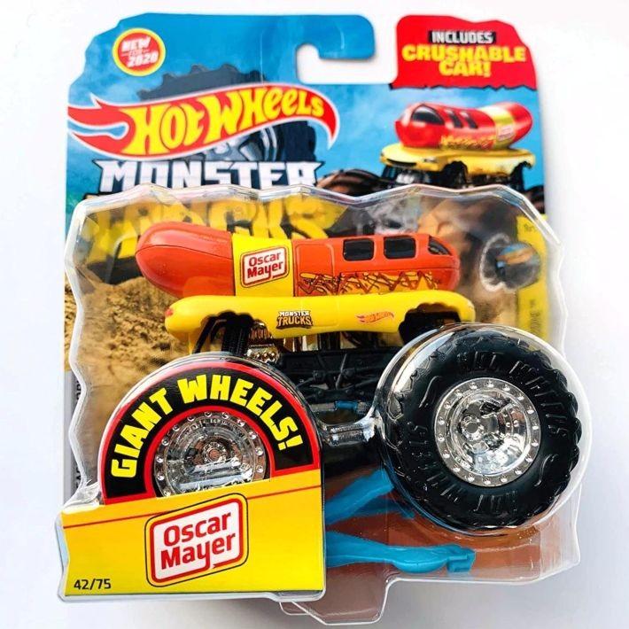 FYJ44 / GJD82 Hot Wheels Monster Trucks 1:64 Scale Die-Cast Assortment with Giant Wheels - 1