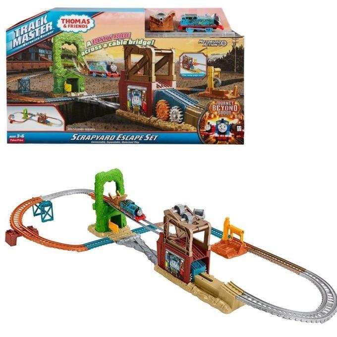 selling FBK08 Thomas and Friends - Scrapyard Escape Set - Trackmaster Revolution Mattel