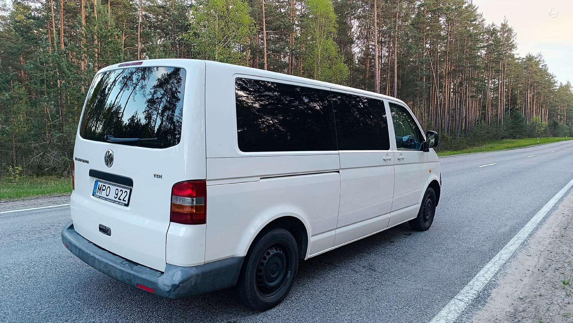 Volkswagen Transporter, 1.9 l., passenger minibus  Bodywork - 1